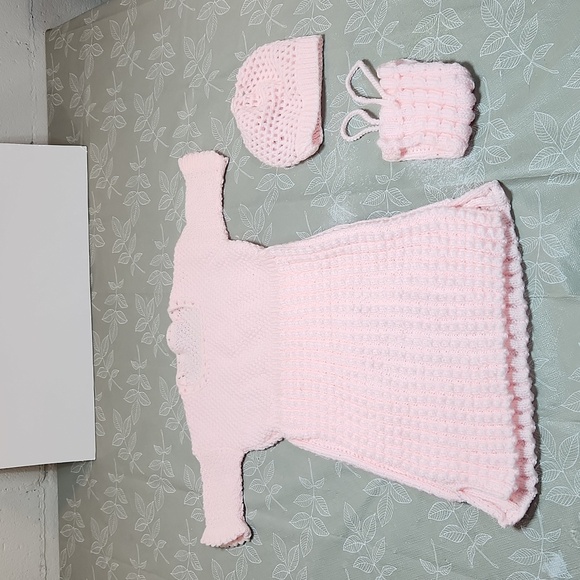 Childrens Knitted Dress - Picture 1 of 16